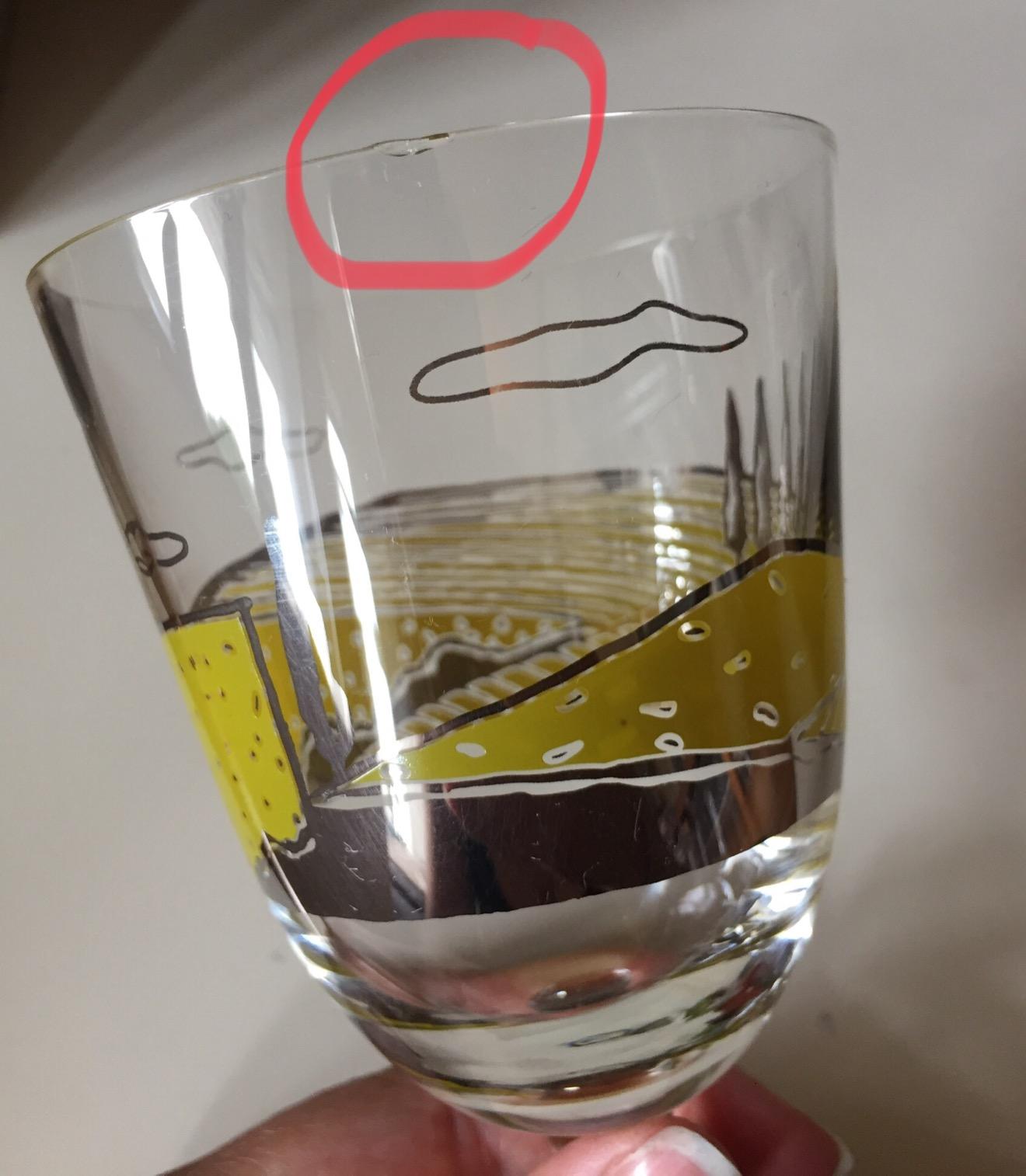 Klebt auf Knopfdruck
