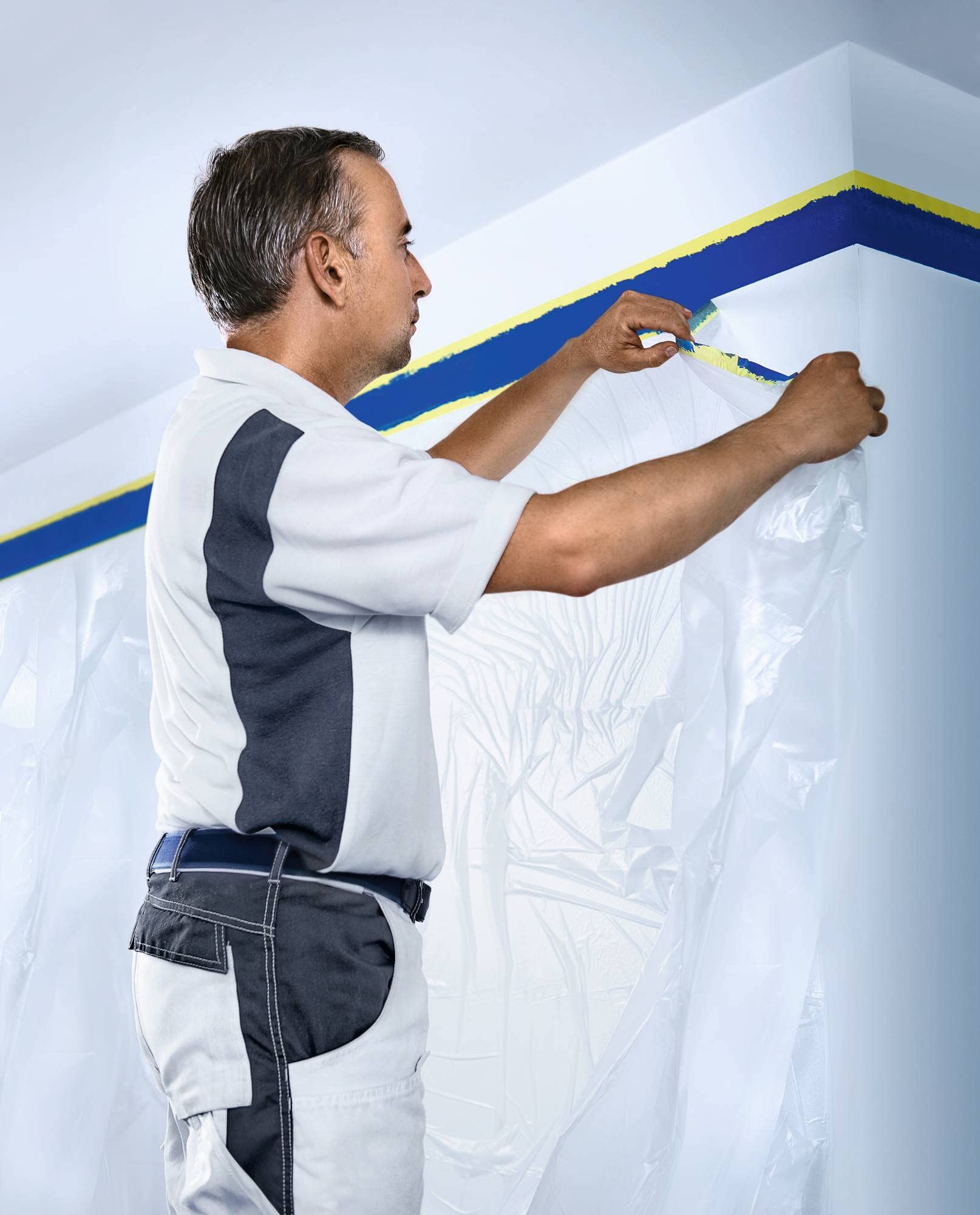 tesa-easy-cover-4402-pr-zision-standard-malerkrepp-mit-folie-25er-pack-33-m-x-0- image 4