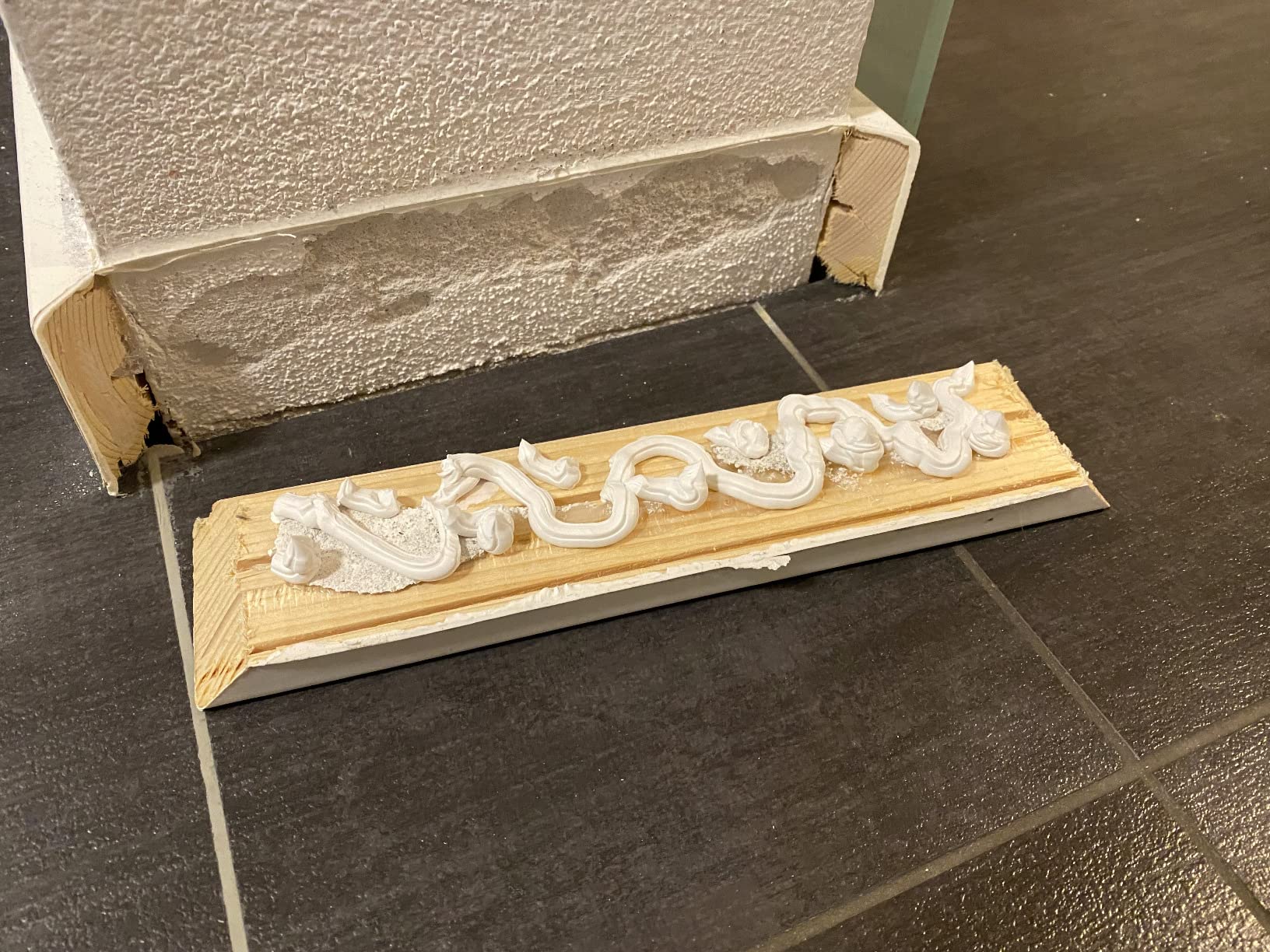 Fliesenspiegel repariert