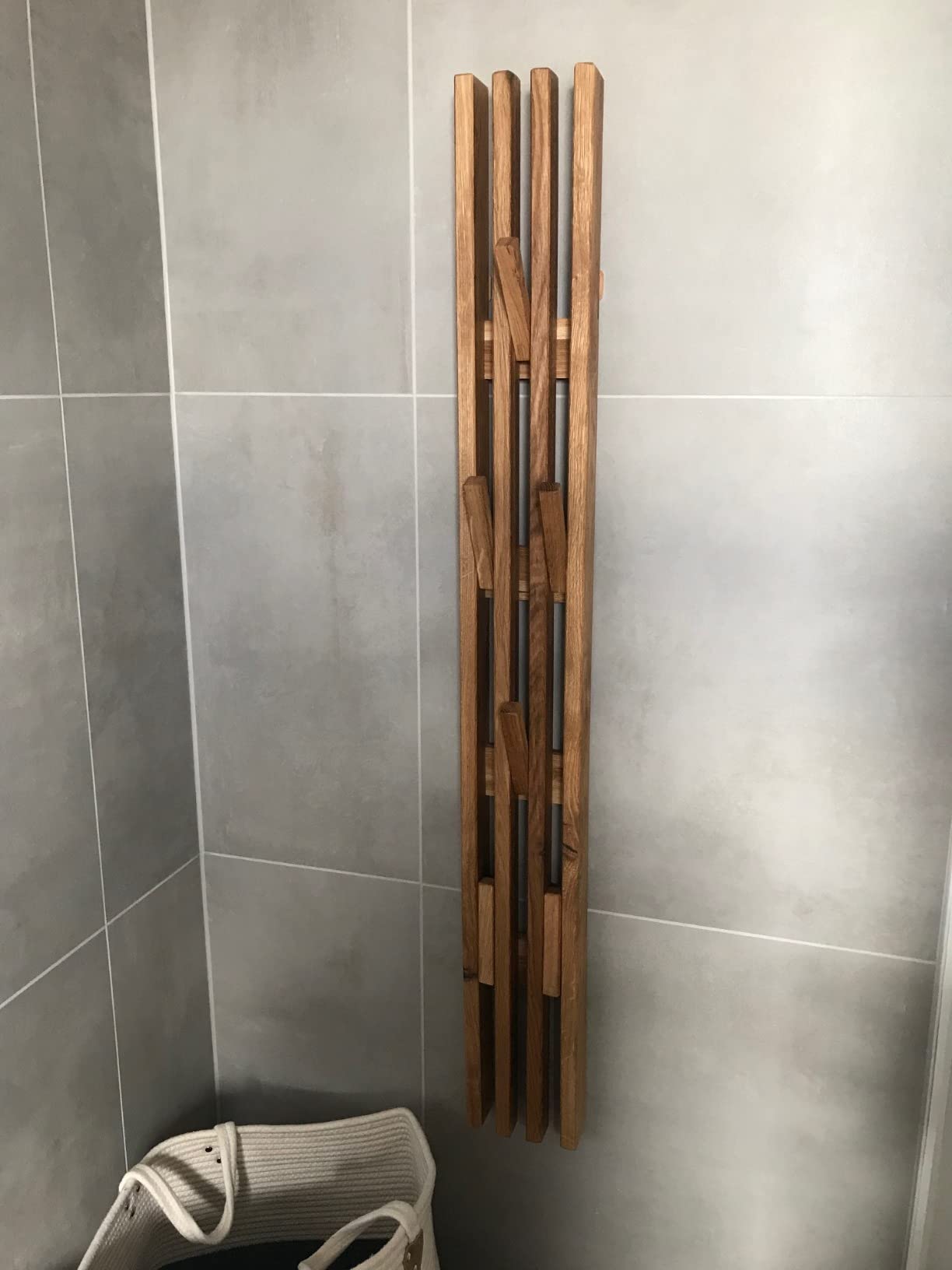 Überzeugt auf Betonwand